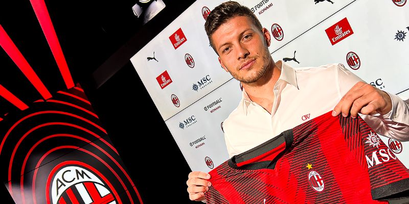 Luka Jovic khoác áo AC Milan