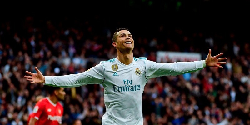 Cristiano Ronaldo là chân sút vĩ đại nhất lịch sử Real Madrid